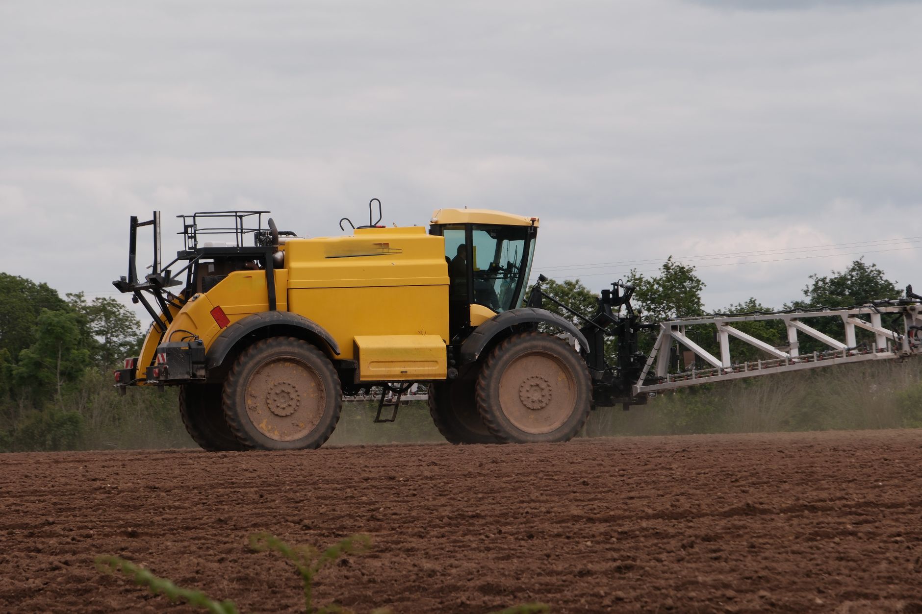 Entreprise Générale de Travaux équipe à Châlons-en-Champagne